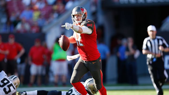 Free-agent QB Josh McCown visited Bills, left without contract