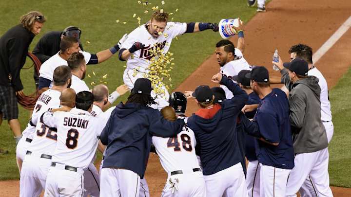Twins bat boy may be the best dancer in baseball