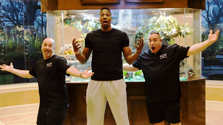 Dwight Howard absolutely flipped out when he saw his snake's new tank