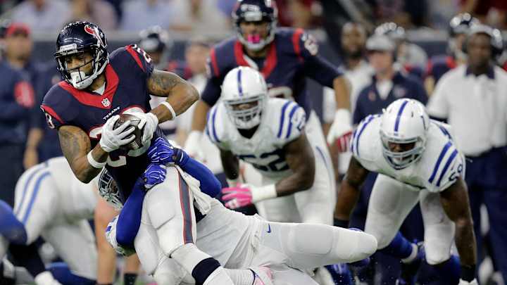 Texans' Foster leaves game against Colts with injury