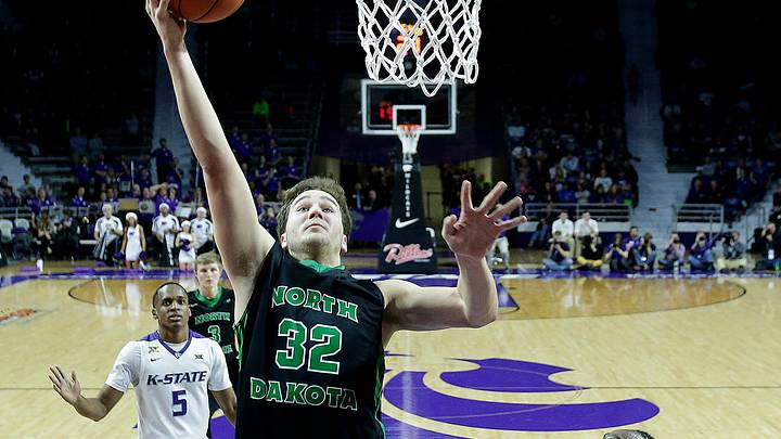 Kansas St. overcomes cold 1st half, beats North Dakota 63-49 Kansas St. overcomes cold 1st half, beats North Dakota 63-49