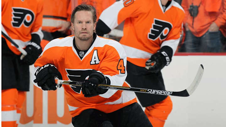 Chicago Blackhawks acquire D Kimmo Timonen from Flyers