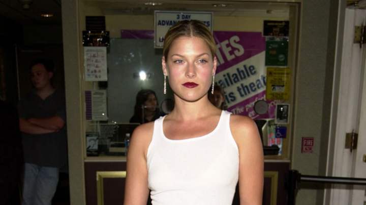 Thursday's A.M. Hot Clicks: Ali Larter; Kevin Garnett Suits Up In Minnesota Thursday's A.M. Hot Clicks: Ali Larter; Kevin Garnett Suits Up In Minnesota