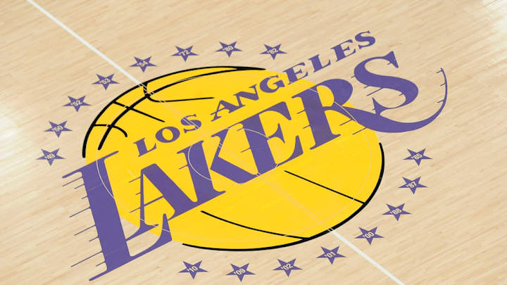Daughter of Lakers GM Mitch Kupchak dies at 15