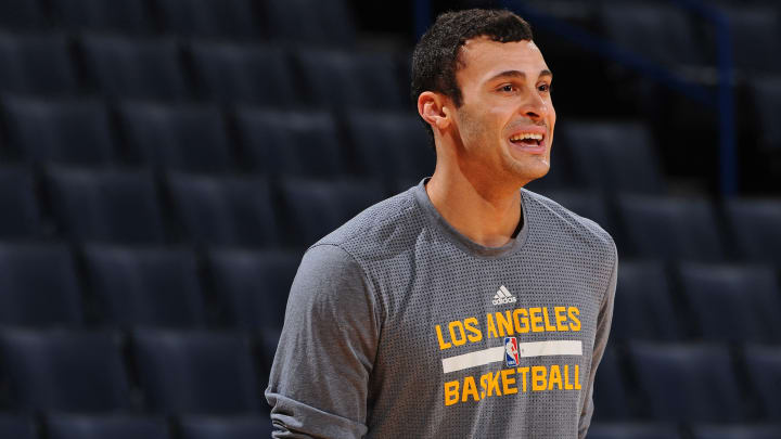 Watch: Lakers rookie Larry Nance Jr. dunks all over Festus Ezeli