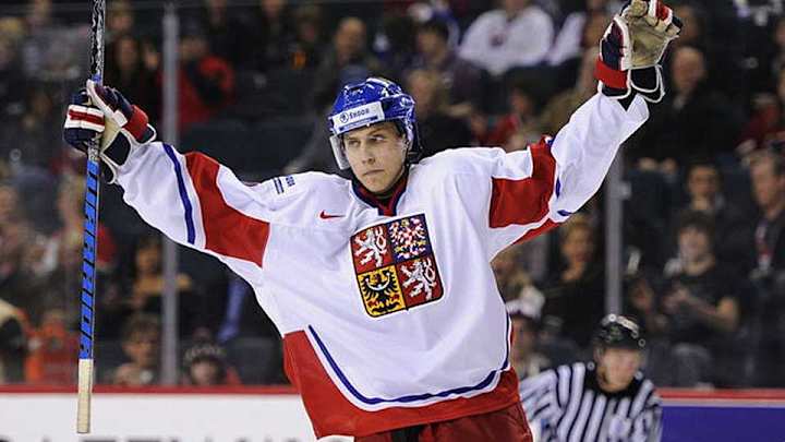 Czech defenseman Vojtech Mozik has tough trip to Devils camp