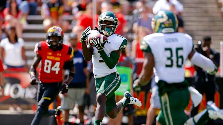 Rowe has 4 TD passes as Maryland beats South Florida 35-17