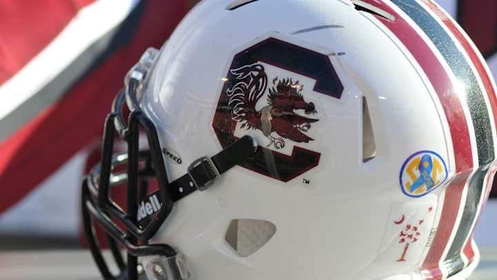 Four-star WR Kelvin Harmon commits to South Carolina