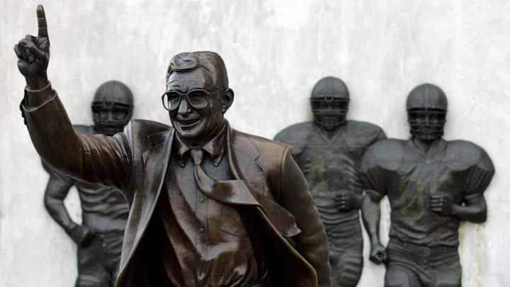 Poll shows Pennsylvanians favor restoring Joe Paterno statue