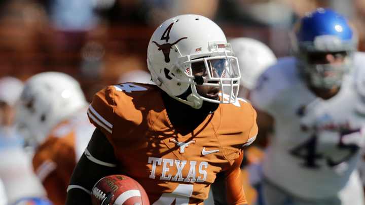 Texas needs better QB play to improve in 2015 Texas needs better QB play to improve in 2015