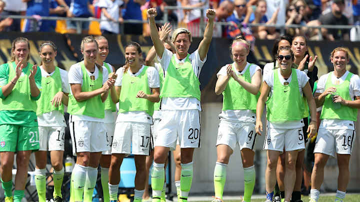 Twitter reacts to Abby Wambach’s retirement announcement