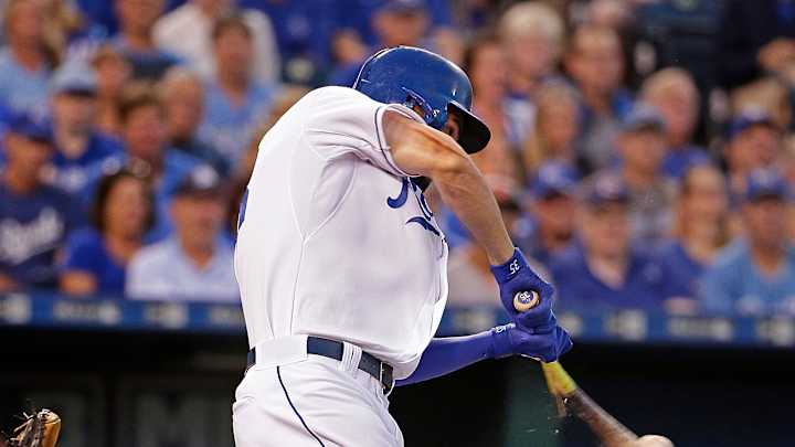 Royals score 7 runs in 6th inning, beat Orioles 8-3