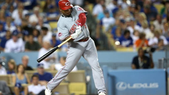 Reds trade outfielder Marlon Byrd to Giants for prospect