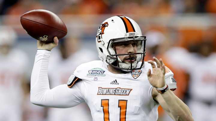 No. 25 Vols again face QB returning from injury in opener