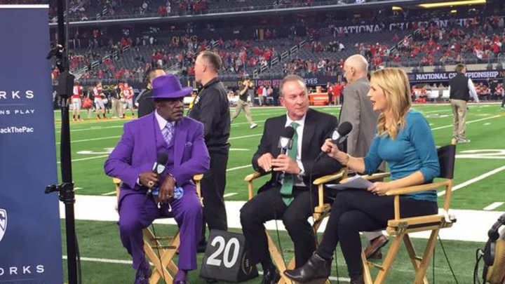 Oregon's assistants are national champions of pregame fashion