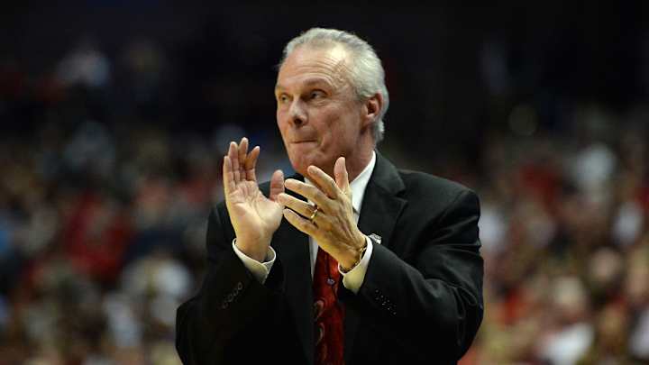 Roy Williams donates Lucas Oil seat to memory of Butch Ryan Roy Williams donates Lucas Oil seat to memory of Butch Ryan