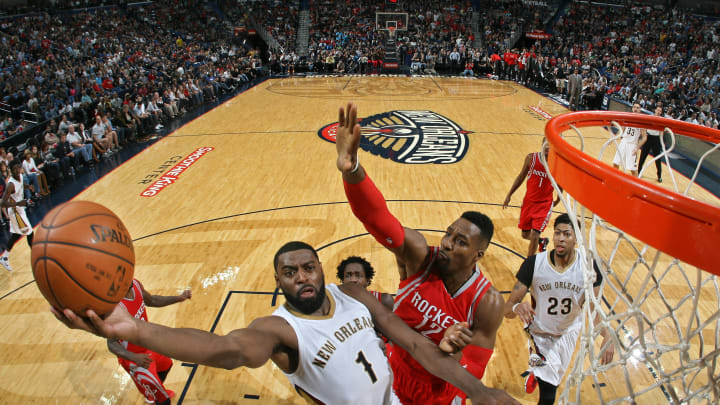 Davis leads Pelicans past Rockets, 110-108
