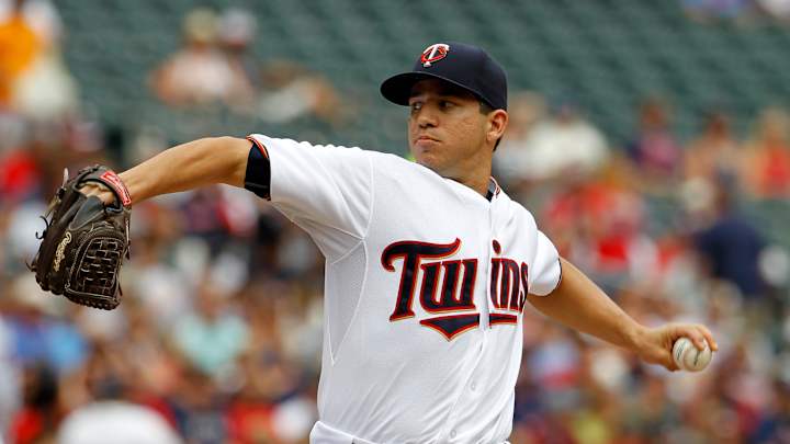 Milone returns from DL to help Twins beat Indians 4-1