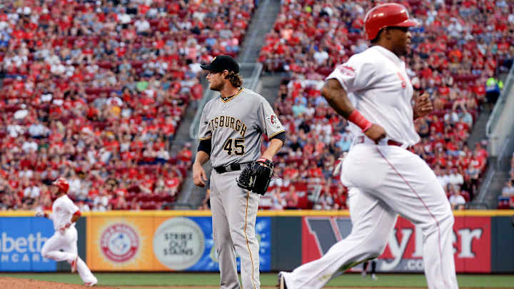 Reds beat Cole for 3rd time this season, top Pirates 4-3 Reds beat Cole for 3rd time this season, top Pirates 4-3