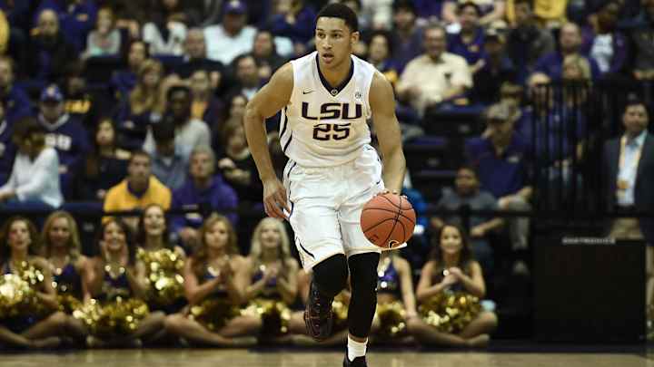 LSU’s Simmons, Kentucky stars headline first Wooden watch list