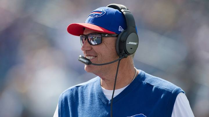 Rex Ryan wears a Clemson helmet to a press conference Rex Ryan wears a Clemson helmet to a press conference