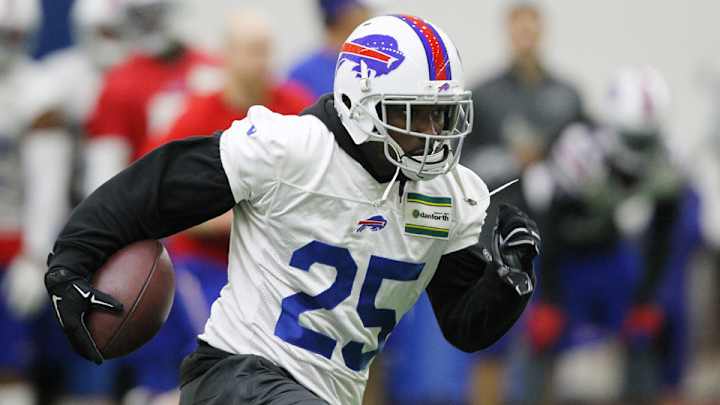 Bills RB LeSean McCoy limited at training camp by toe injury Bills RB LeSean McCoy limited at training camp by toe injury