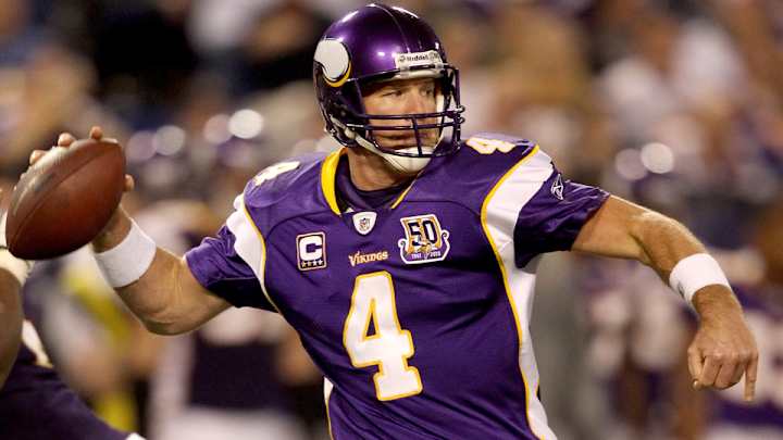 Brett Favre on head injury concerns: 'It really is scary'