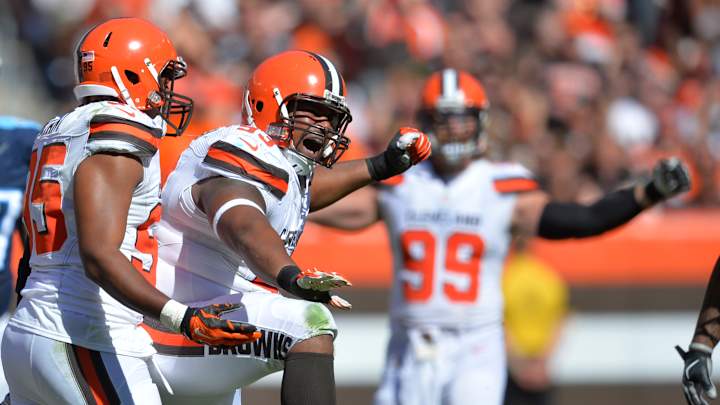 Carr, Raiders hit road against Browns hoping to end streak Carr, Raiders hit road against Browns hoping to end streak