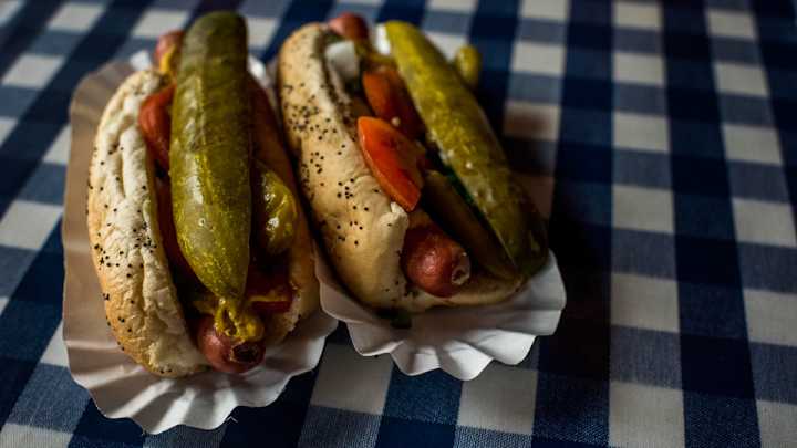 Chicago chain Portillo's announces Tampa location after Blackhawks win