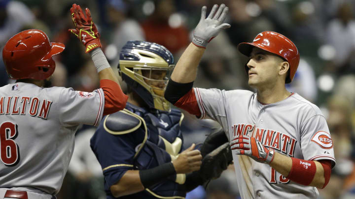 Desclafani pitches Reds past Brewers