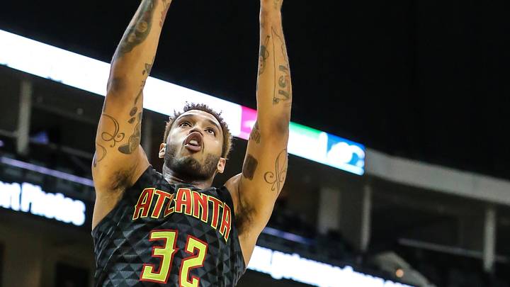 Hawks rally late for 103-93 win over Pelicans Hawks rally late for 103-93 win over Pelicans