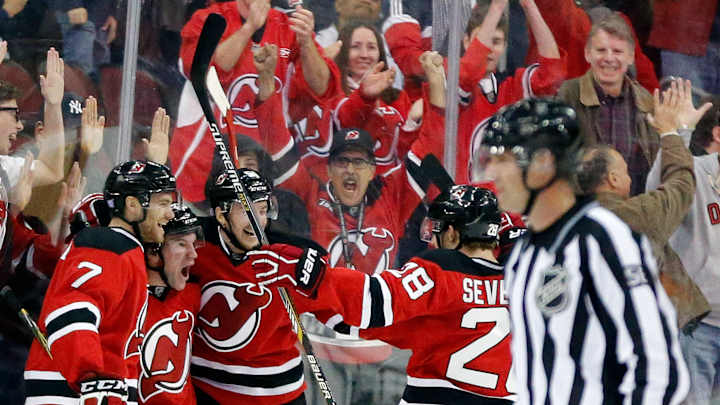 Cammalleri scores shootout winner, Devils beat Islanders 3-2