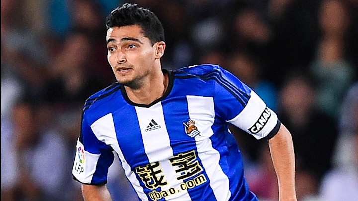 Watch: Real Sociedad's Chory Castro scores powerful volley
