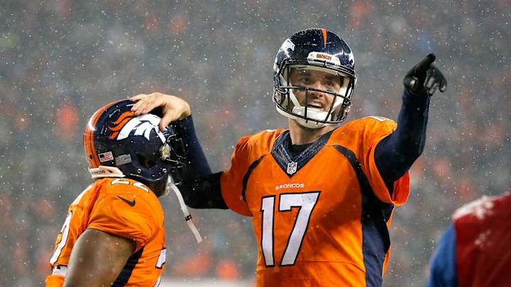 Broncos want new QB Brock Osweiler to take fewer hits