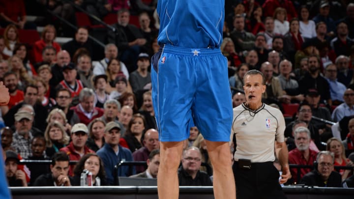 Matthews returns and Mavs defeat Trail Blazers 115-112 in OT