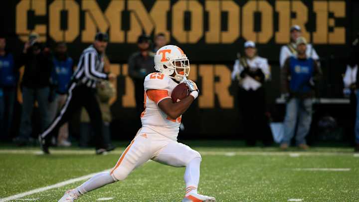 Tennessee's Berry emerges as nation's top kickoff returner