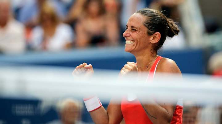 Vinci beats Mladenovic at US Open, into 1st major semi at 32
