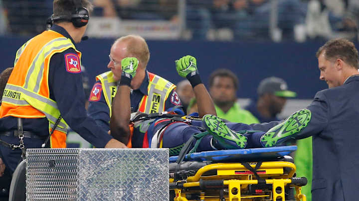 Seahawks' Lockette injured after blindside hit on kickoff