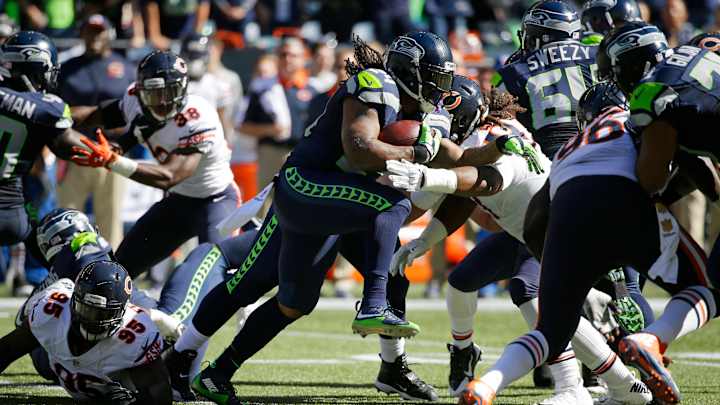 Seahawks hope 1st win doesn't come with losing Lynch