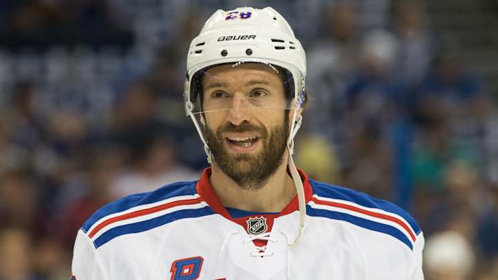 SI Tennis Podcast: New York Rangers center Dominic Moore talks tennis SI Tennis Podcast: New York Rangers center Dominic Moore talks tennis