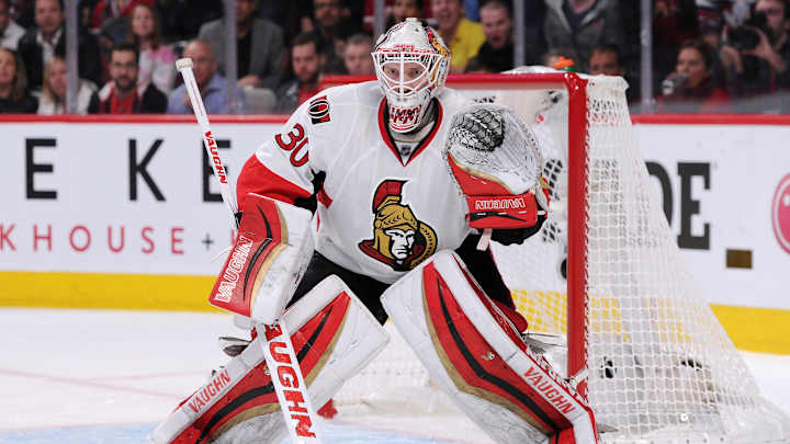 Senators extend goaltender Andrew Hammond through 2018 season Senators extend goaltender Andrew Hammond through 2018 season