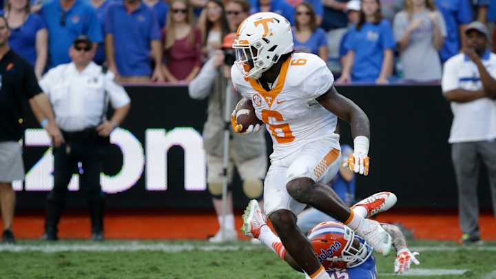 No. 8 Florida suspends freshman Porter after felony arrest No. 8 Florida suspends freshman Porter after felony arrest