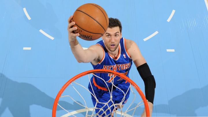 Knicks post Andrea Bargnani highlight reel, fans laugh