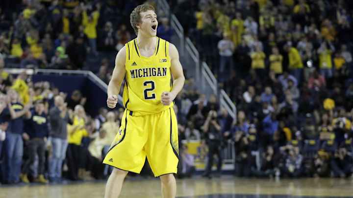 Michigan senior guard Spike Albrecht to leave team due to injuries