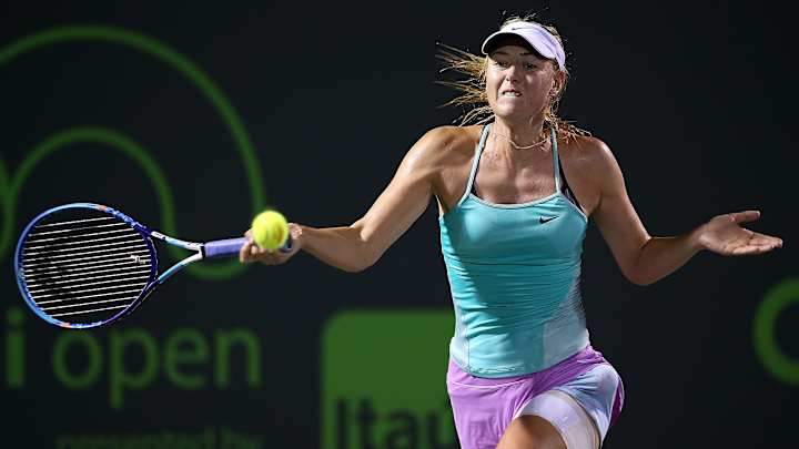 Maria Sharapova (leg) withdraws from Fed Cup vs. Germany