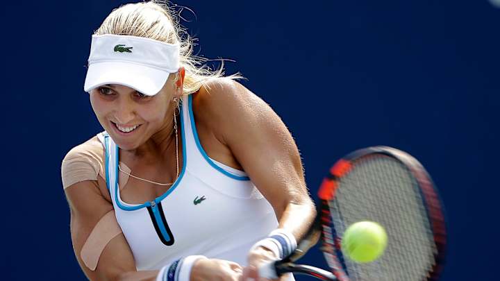 Vesnina beats Svitolina in 1st round of Tianjin Open Vesnina beats Svitolina in 1st round of Tianjin Open