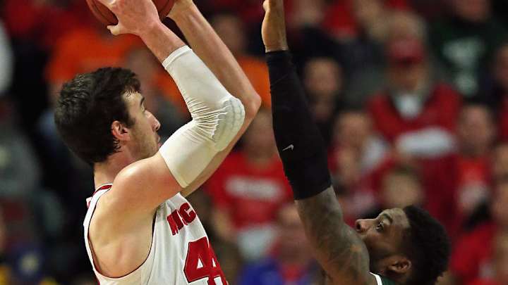 Watch: Frank Kaminsky eats confetti after Wisconsin wins Big Ten tourney
