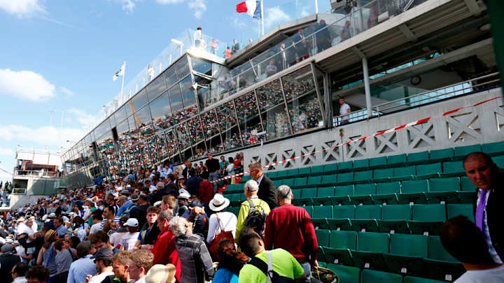One spectator injured by falling metal sheet at French Open One spectator injured by falling metal sheet at French Open