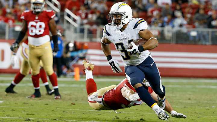 San Diego Chargers sign G Michael Ola, release RB Donald Brown