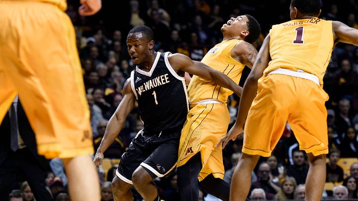 Johnson's near triple-double leads Milwaukee over Minnesota Johnson's near triple-double leads Milwaukee over Minnesota